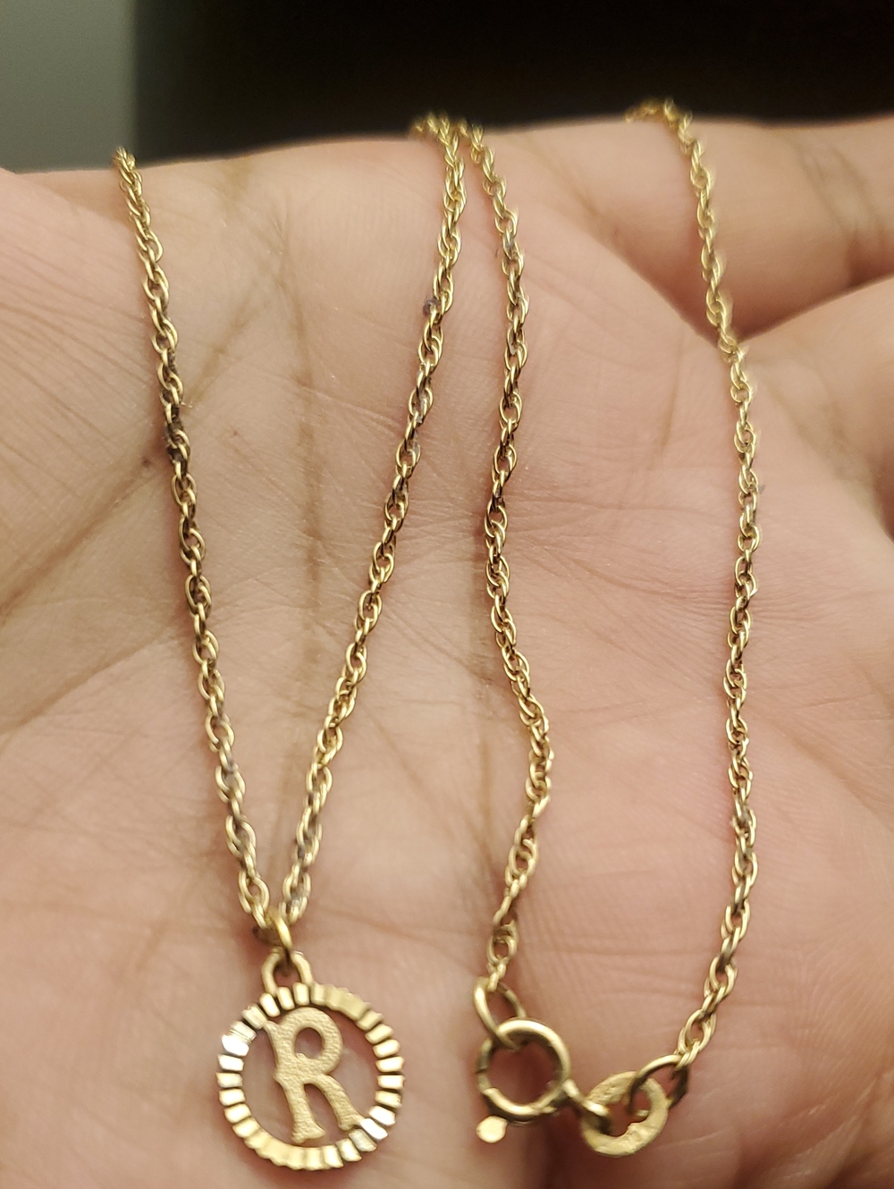 Vintage Peoples Jewellers 10K Yellow Gold Initial "R" Necklace 3.0 Grams